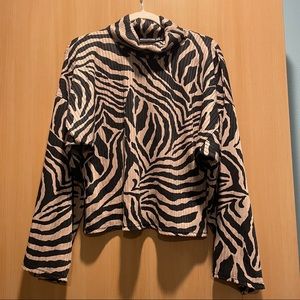 Prettylittlething Zebra Mock Turtleneck Crop